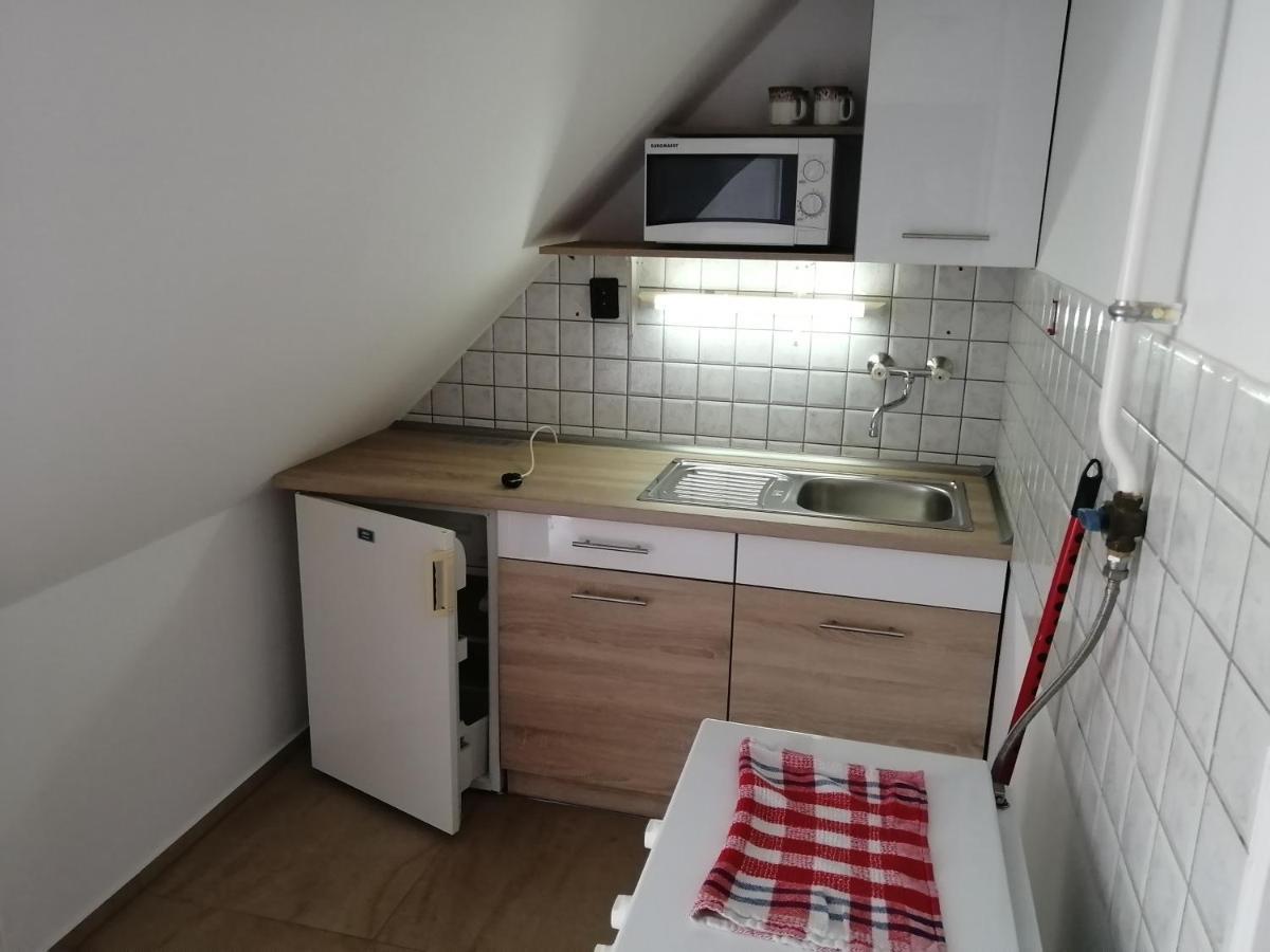Anita Apartman Buk Exterior photo